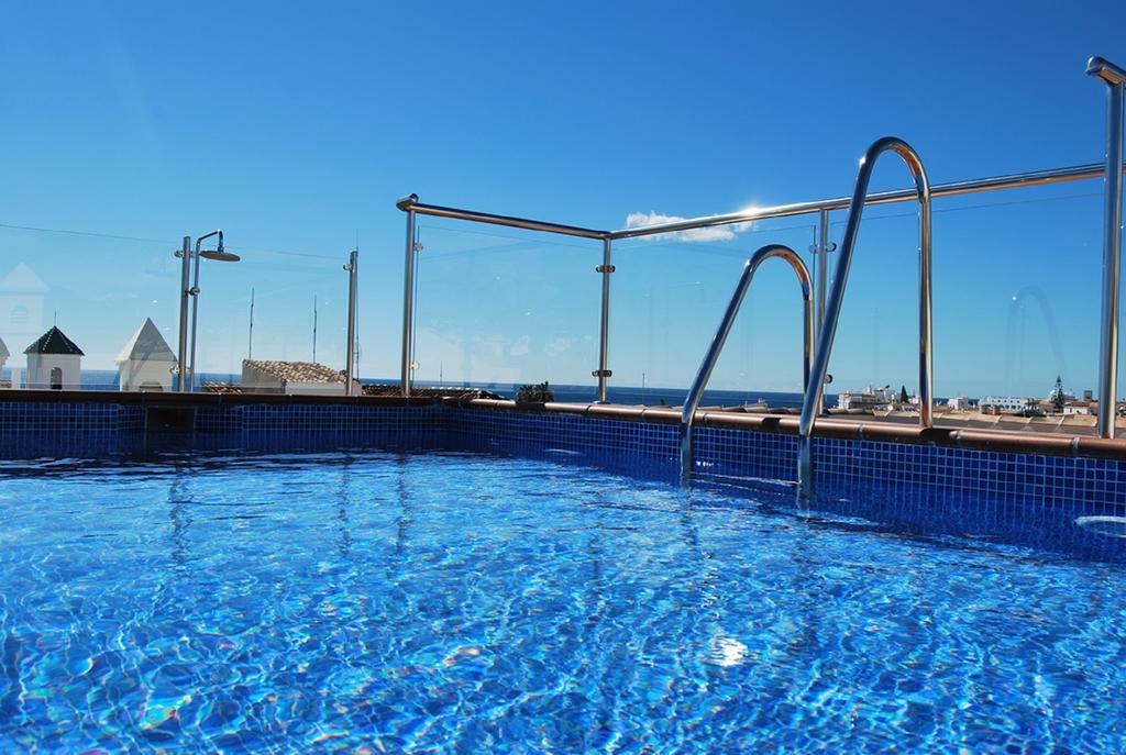 Apartamentos Plaza Нерха Экстерьер фото